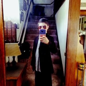 Meet your Posher, Joey